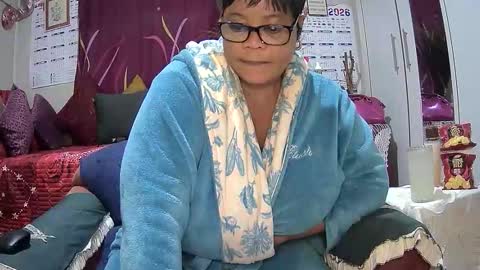 Snapshot of itumeleng74 chatting on May 4, 7:10 pm itumeleng74 online show from May 4, 7:10 pm