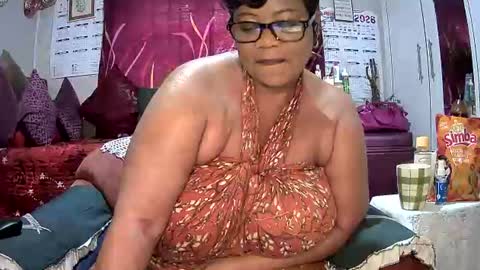 Snapshot of itumeleng74 chatting on June 17, 6:27 am itumeleng74 online show from June 17, 6:27 am