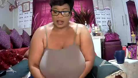Snapshot of itumeleng74 chatting on July 1, 6:48 am itumeleng74 online show from July 1, 6:48 am
