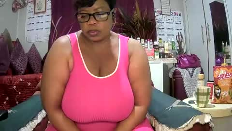 Snapshot of itumeleng74 chatting on July 27, 5:20 pm itumeleng74 online show from July 27, 5:20 pm