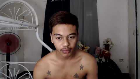 Jhonfred online show from June 18, 11:36 am