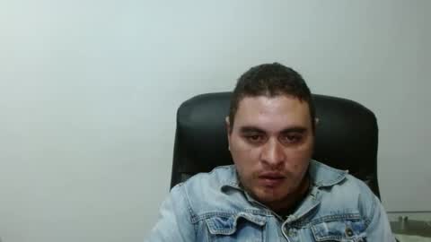 Snapshot of ivan_sexyx chatting on January 15, 7:05 am Ivan M online show from January 15, 7:05 am
