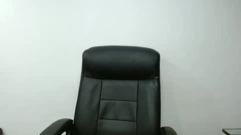 Snapshot of ivan_sexyx chatting on January 25, 6:45 am Ivan M online show from January 25, 6:45 am