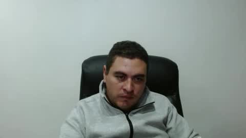 Snapshot of ivan_sexyx chatting on January 26, 5:13 am Ivan M online show from January 26, 5:13 am