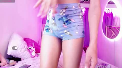 Snapshot of ivanasexymontalvo chatting on May 23, 9:13 am I V A N A S E X Y M O N T AL V O online show from May 23, 9:13 am