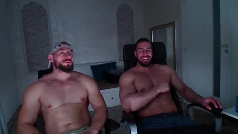 IvanHydee online show from February 20, 6:19 am