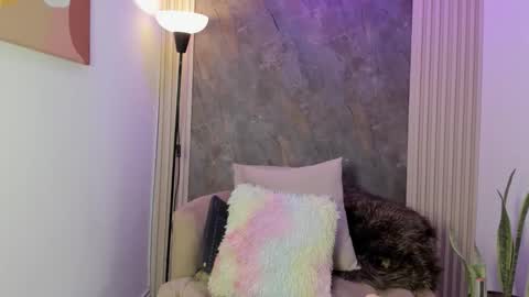 ivanna online show from February 20, 11:43 am