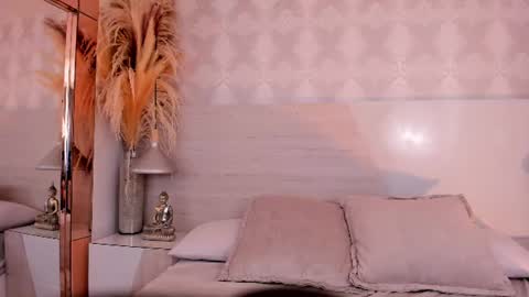 Snapshot of ivannaanggel chatting on July 29, 12:36 pm Ivannaanggel online show from July 29, 12:36 pm