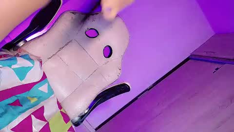 Snapshot of ivannahot23 chatting on September 21, 7:32 am ivannahot23 online show from September 21, 7:32 am