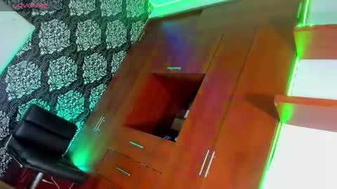 ivannapretyts online show from December 23, 2:28 pm