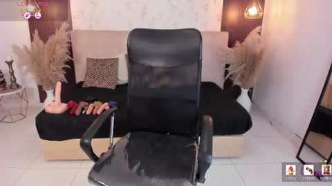 Snapshot of ivannarosse chatting on June 29, 8:09 pm Dylan online show from June 29, 8:09 pm