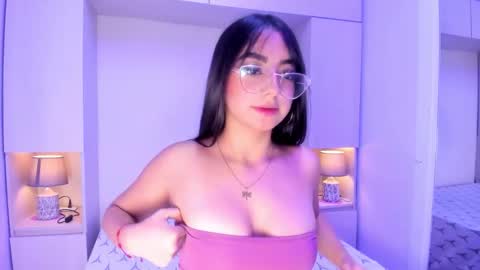 Ivy online show from December 18, 4:07 am