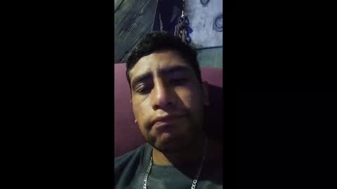 Snapshot of ivanovich252493 chatting on December 13, 11:32 pm Aiv online show from December 13, 11:32 pm