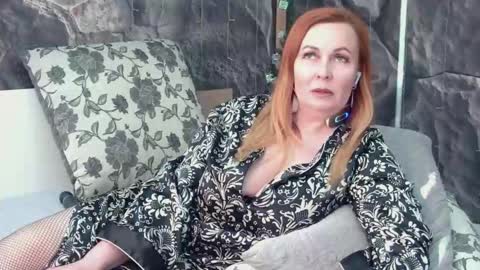 IrennaSplash online show from January 12, 7:35 am