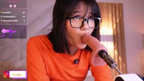 Snapshot of ivi_aiko chatting on May 31, 12:52 am Ivi online show from May 31, 12:52 am