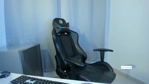 ivone_ashar online show from March 11, 2:56 pm