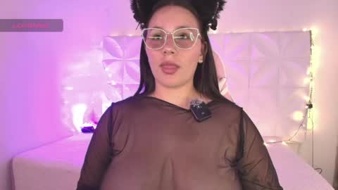 Snapshot of ivonnygoldie chatting on April 14, 11:11 pm Ivonny online show from April 14, 11:11 pm