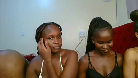 ivory_mae online show from July 12, 4:25 am