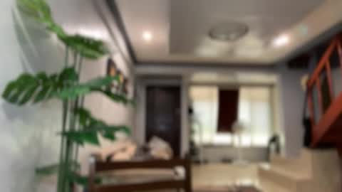 kirstenelsie online show from March 16, 6:06 am