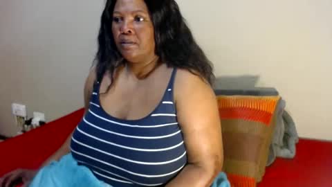 IVORYTITS48 online show from July 7, 4:48 am