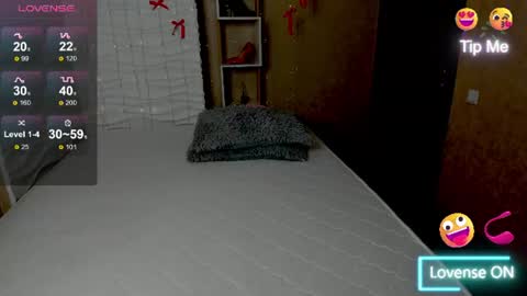 Ivy online show from June 15, 3:20 am