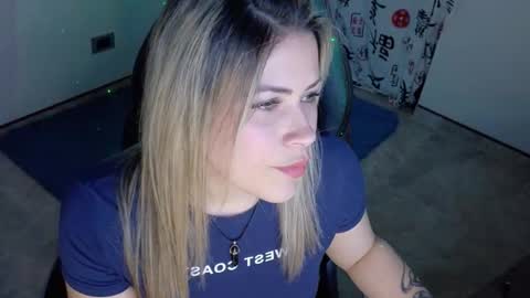 Diana Rojas  online show from October 19, 12:55 am