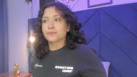 Snapshot of ivy_and_molly chatting on September 28, 7:41 pm Ivy and Molly online show from September 28, 7:41 pm