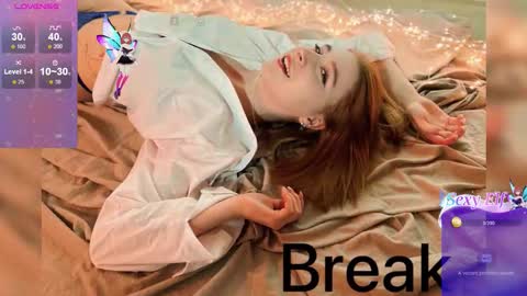 Snapshot of ivy_dean_ chatting on March 5, 10:17 pm Ivy online show from March 5, 10:17 pm