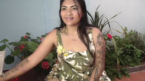 Snapshot of ivy_soul chatting on December 17, 10:54 pm IVY online show from December 17, 10:54 pm