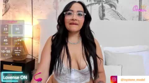 ivy_stonne online show from March 7, 7:11 pm