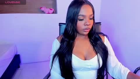 i v y  b l i s s online show from March 3, 11:55 am