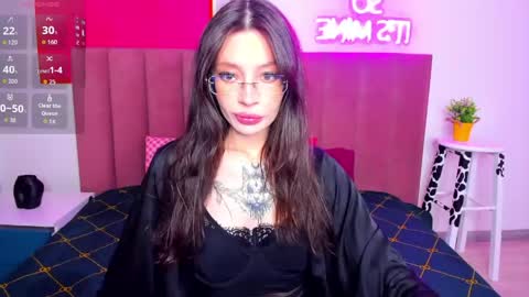 Snapshot of ivydainty chatting on May 21, 1:34 am Ivy online show from May 21, 1:34 am