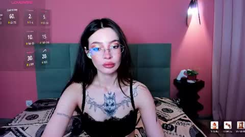 Snapshot of ivydainty chatting on July 1, 1:29 am Ivy online show from July 1, 1:29 am