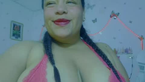 Snapshot of ivydesouzaa chatting on June 9, 4:02 am ivydesouza online show from June 9, 4:02 am