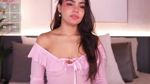 ivyellis online show from May 10, 11:59 am