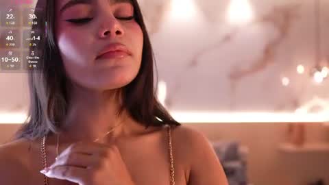 ivyellis online show from July 19, 11:25 am