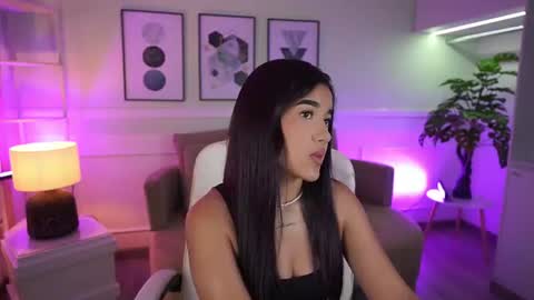 Snapshot of ivygrabes chatting on July 15, 11:37 am Ivy Grabes online show from July 15, 11:37 am