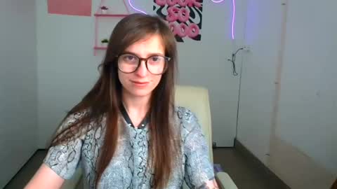 Ivy online show from June 19, 10:46 pm