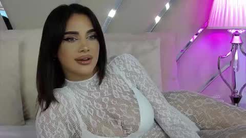 Ivy online show from March 7, 7:33 pm