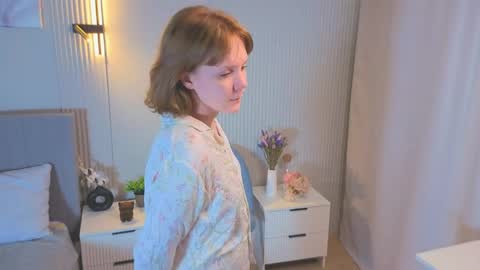 Ivy online show from May 28, 6:10 am