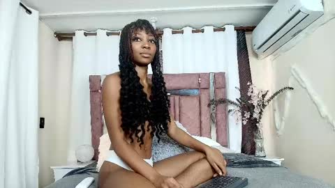 ivyrose_01 online show from May 12, 12:02 pm
