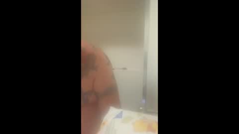 Snapshot of iwanttojackonyou chatting on December 17, 1:06 pm iwanttojackonyou online show from December 17, 1:06 pm