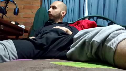 Snapshot of iwanturarse chatting on November 17, 2:28 am iwanturarse online show from November 17, 2:28 am