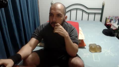 Snapshot of iwanturarse chatting on June 9, 6:03 am iwanturarse online show from June 9, 6:03 am