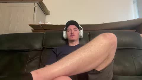 Snapshot of iwantyounow42069 chatting on March 30, 10:00 pm iwantyounow42069 online show from March 30, 10:00 pm