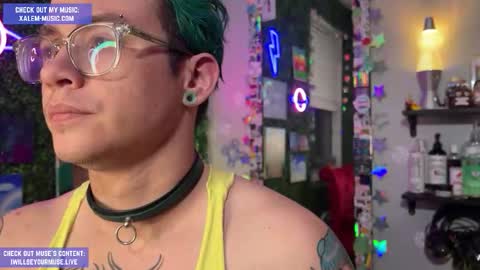 Muse hethey online show from February 2, 12:09 am