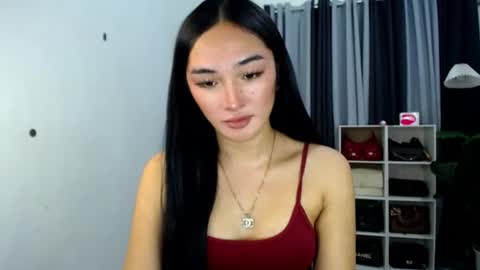 iwillcum4u_ online show from July 6, 9:28 pm