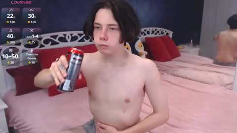 Snapshot of iwillfall_ chatting on November 24, 8:03 am Maxim online show from November 24, 8:03 am