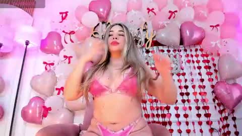Snapshot of ixchelcherry chatting on July 8, 6:56 pm Ixchel online show from July 8, 6:56 pm