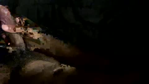 Snapshot of ixidestroyherixi chatting on February 4, 2:39 am iXTh3DeStRoYeRiX online show from February 4, 2:39 am